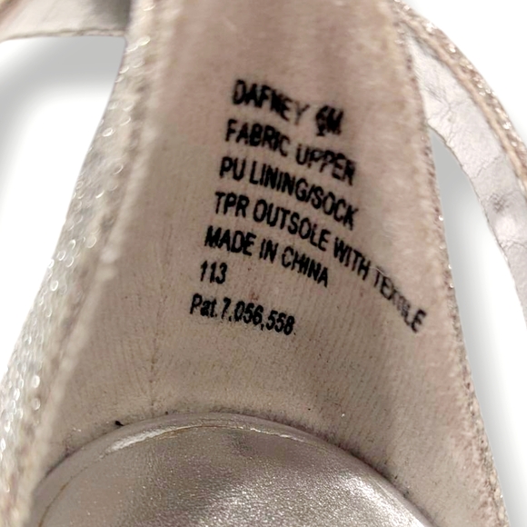 EUC Madden Girl Daphne Sparkly Silver High Heel Sandals W/ Ankle Strap Sz. 6 - Picture 8 of 13